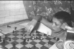 19505